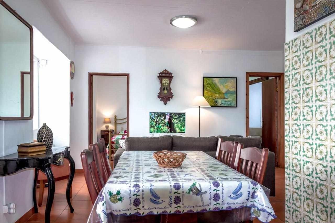 Вилла Vivenda Gomes Al Porto Martins Экстерьер фото