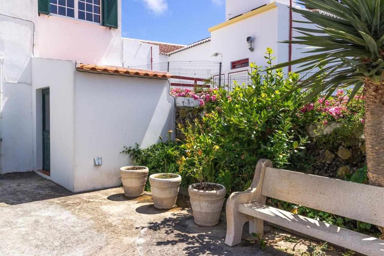 Вилла Vivenda Gomes Al Porto Martins Экстерьер фото