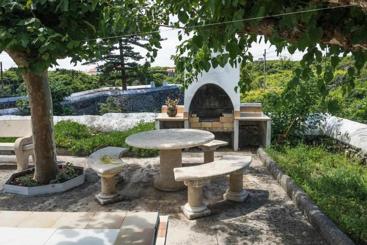 Вилла Vivenda Gomes Al Porto Martins Экстерьер фото